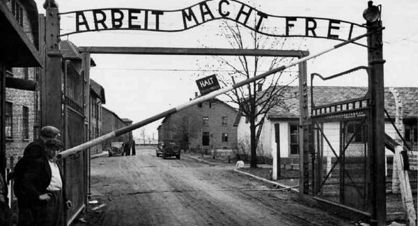Ősz óta nyomoznak a magyar náci ügyében