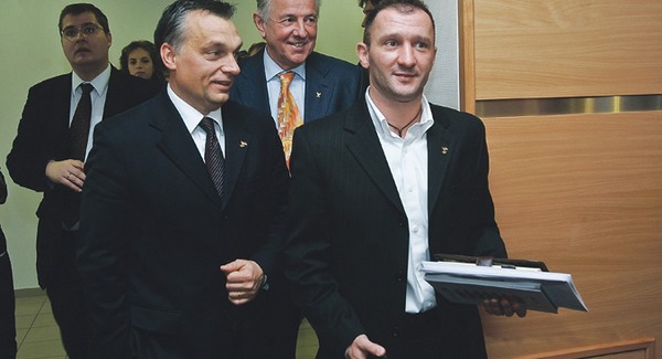 Jól jövedelmez Kokónak Orbán barátsága
