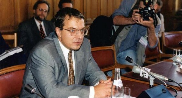 A Fidesz, az adócsalók pártja