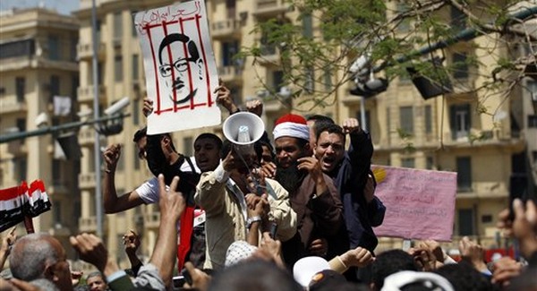 Újabb felelősségre vonások Egyiptomban