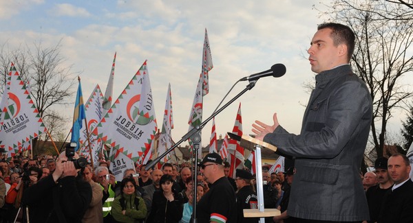 A Jobbik elítéli a faji megkülönböztetést