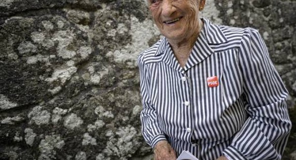 101 évesen indul választáson