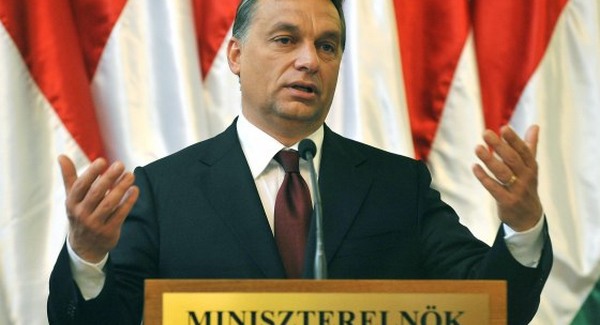 Orbán Viktor megint levelet írt az embereknek
