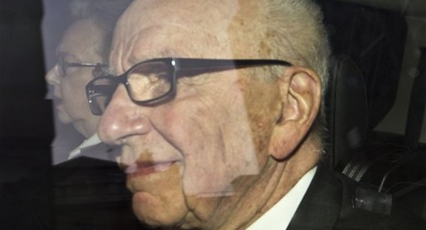 Az FBI is nyomoz Murdoch cége ügyében