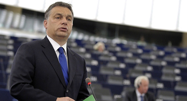 Orbán kapott a szeme alá rendesen
