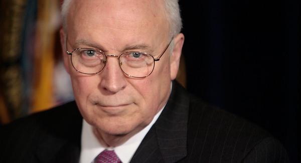 Cheney elvárja Obama bocsánatkérését