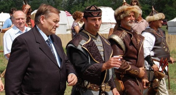 Antiszemita püspök szelleme az Élet Menetén