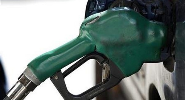 Július óta először csökkennek a benzinárak
