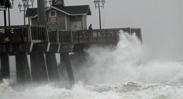 New Jerseynél már betört a partra a Sandy