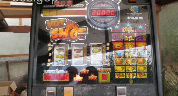 Utóvédharc a játékautomatákért