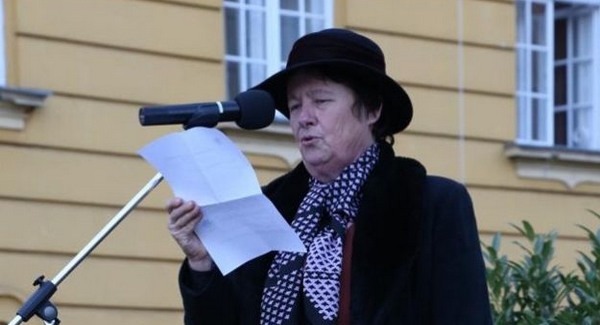 Klebelsberg Éva tiltakozik a névhasználat miatt