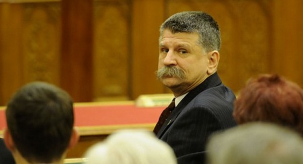 Kövér letiltotta a parlament MSZP-s alelnökét