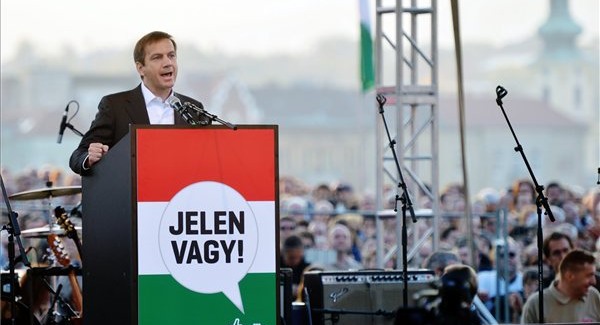 A magyarországi médiában megszűnt az ellenzék