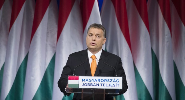 Mesterházy tévévitára hívja Orbánt