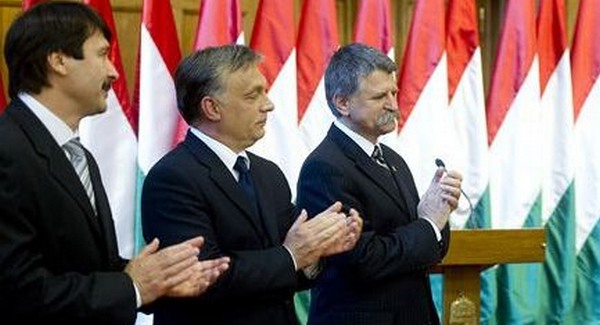 Látszólag fehér emberekről beszélt Orbán