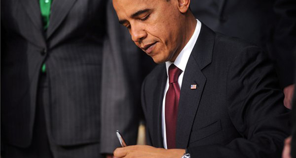 Obama aláírta az adókedvezményeket