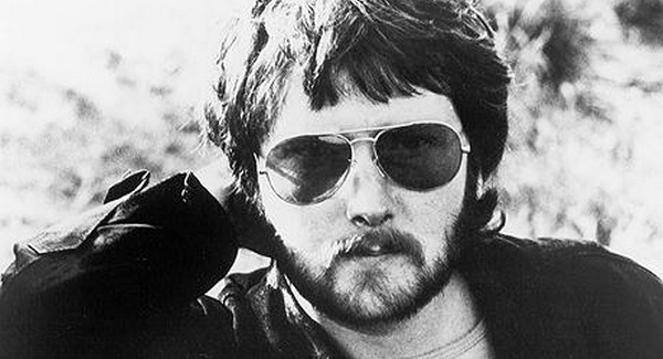 Elhunyt Gerry Rafferty skót énekes