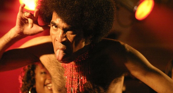 Szívroham okozta Bobby Farrell halálát