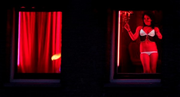 Prostituáltak is adót fizetnek majd Hollandiában