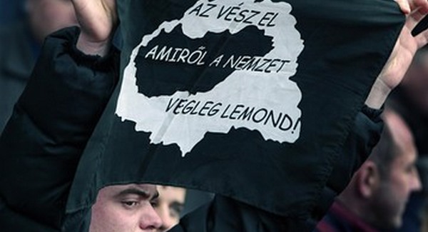 A kettős állampolgárságról ír a WSJ