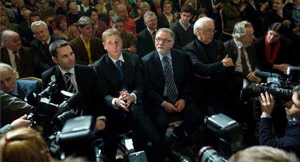 Gyurcsány nem lép ki az MSZP-ből