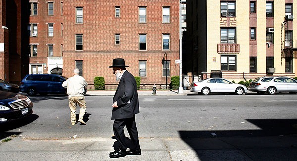 Ortodox zsidókat fosztottak ki piramisjátékkal