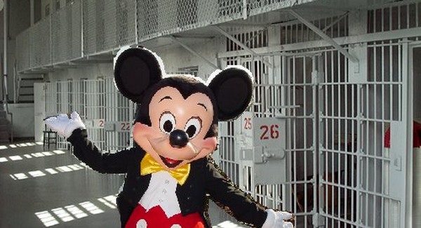 Disney: börtön a volt dolgozónak