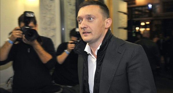 VG: ezer sebből vérzik a kormány bérkommandója