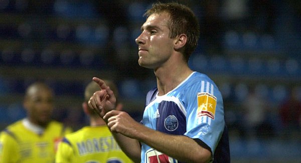 Erőszakkal kényszerítették a focistát szerződése felbontására