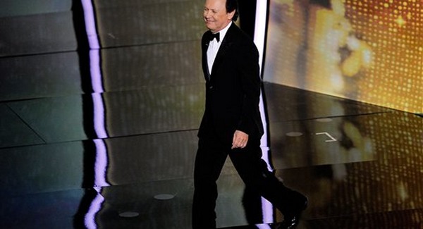 Billy Crystal visszatérne az Oscar házigazdájaként