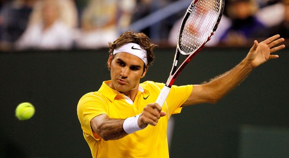 Federer egyesben és párosban is továbjutott