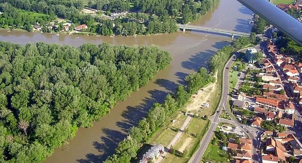 Olcsó energiát kutatnak a határon átnyúló folyókon
