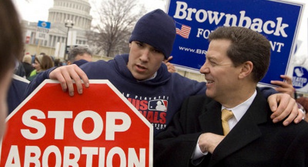 Kansas is betart az abortusznak
