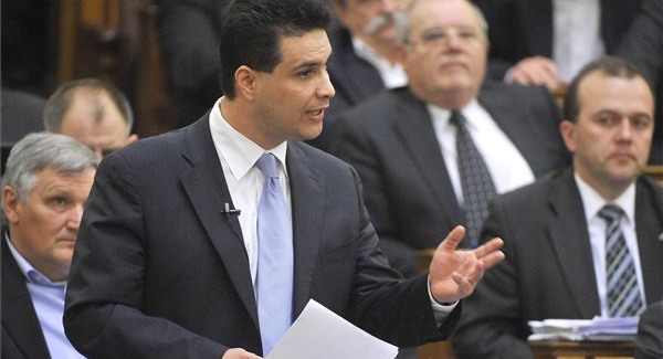 Előrehozott választásra számít az MSZP