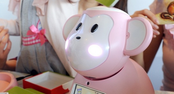 Robotbarátot vehetnek a dél-koreai szülők 