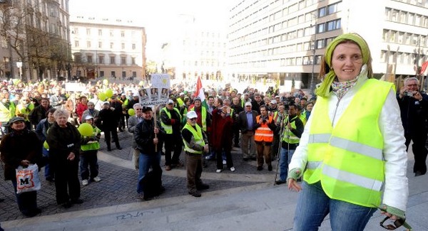 Tétényi lesz a sztárvendég az MSZP majálisán