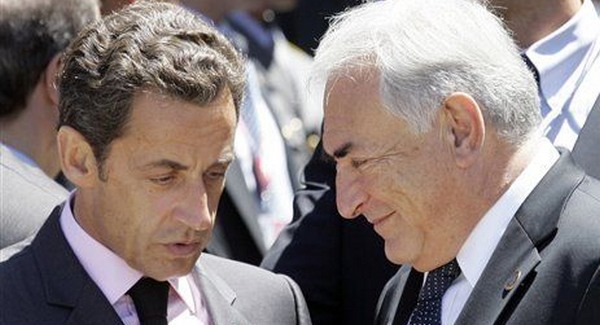 Nemi erőszak vádjával őrizetben az IMF-vezér