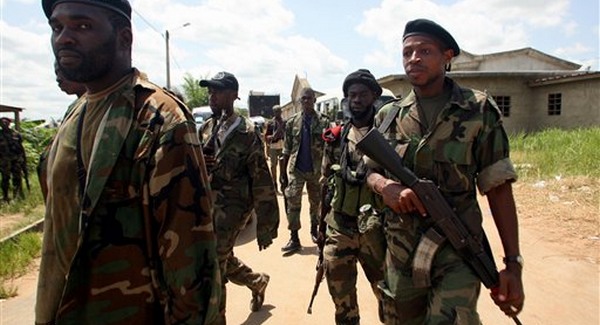 Tömegsírra leltek Elefántcsontparton