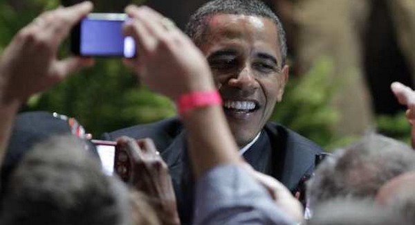 Obama népszerűsége 60 százalékon