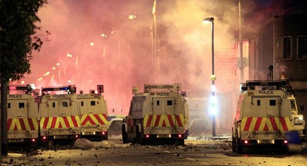 Utcai harcok Belfastban