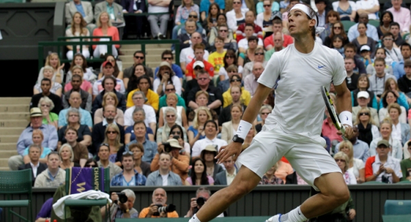 Wimbledon: esélyesek győzelme a nyitónapon