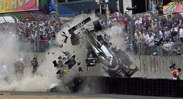 Ijesztő baleset a Le Mans-i 24 óráson