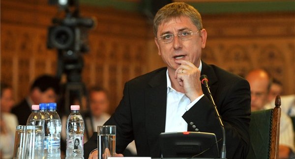 Gyurcsány: három kormány felelőssége az államadósság