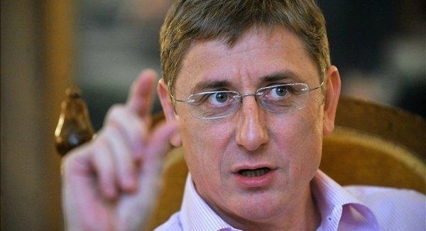 Gyurcsány: Mintha az időt húzná az ügyészség