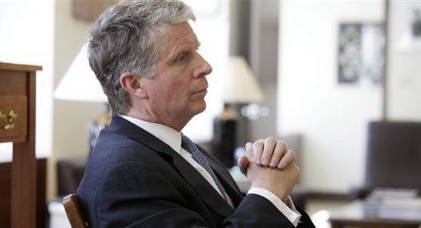 Több tucat letartóztatás gyermekpornó-ügyben