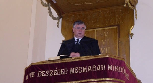 Kétszázmillióért nem módosítunk törvényt
