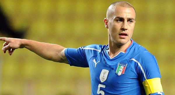 Cannavaro bejelentette visszavonulását