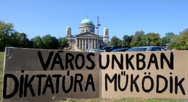 Tétényi: "Orbán közbelépése hozhat eredményt"