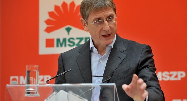 Két választás között egy legfontosabb