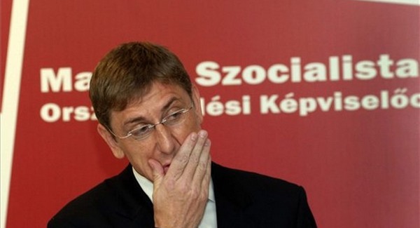 A Fidesz a bűnöshöz keresi a bűnt 
